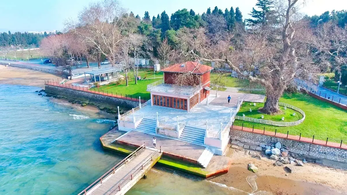 Yalova Yürüyen Köşk